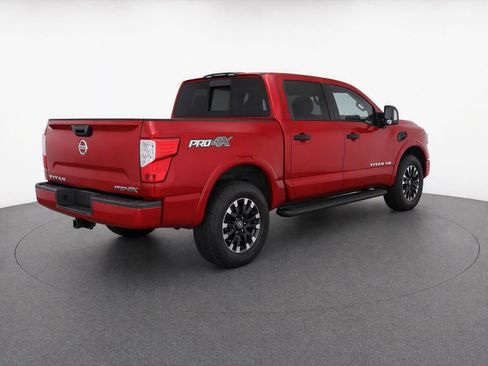 Used 2019 Nissan Titan PRO-4X AWD/4WD image 4