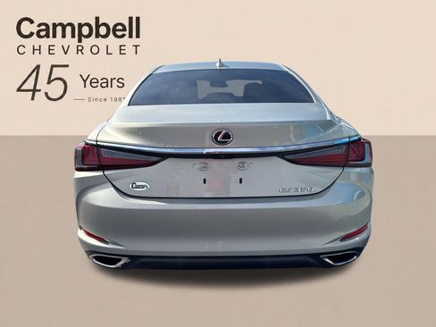 Used 2021 Lexus ES 350 w/ Accessory Package FWD image 4