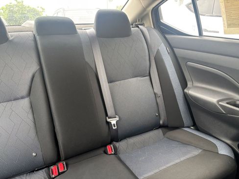 Used 2025 Nissan Versa SV FWD image 35