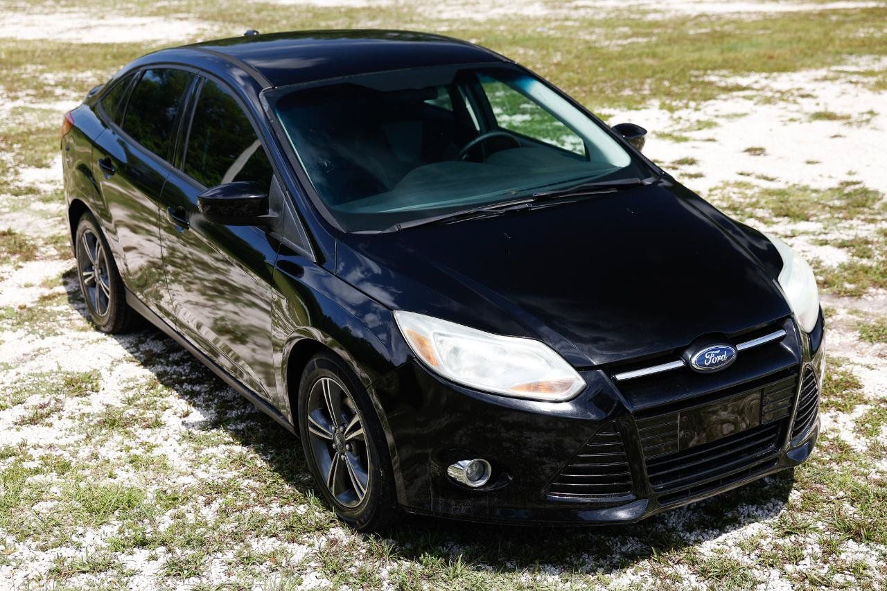 Used 2012 Ford Focus SE FWD image 15
