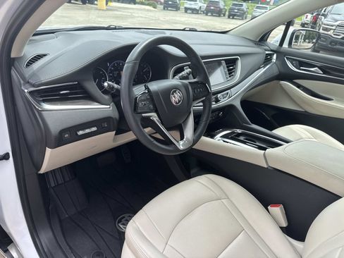 Used 2022 Buick Enclave Premium w/ Surround and Sites Package image 17