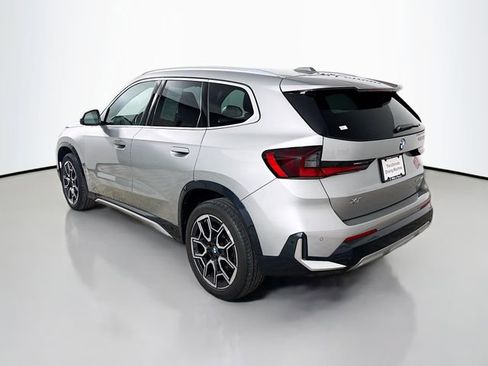 Used 2023 BMW X1 xDrive28i w/ Premium Package image 5