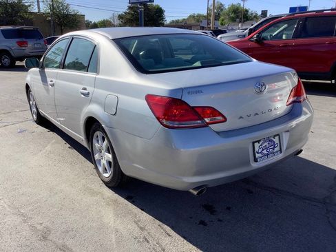 Used 2006 Toyota Avalon XL FWD image 13