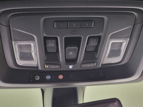 Used 2020 GMC Sierra 1500 AT4 w/ AT4 Premium Package AWD/4WD image 48