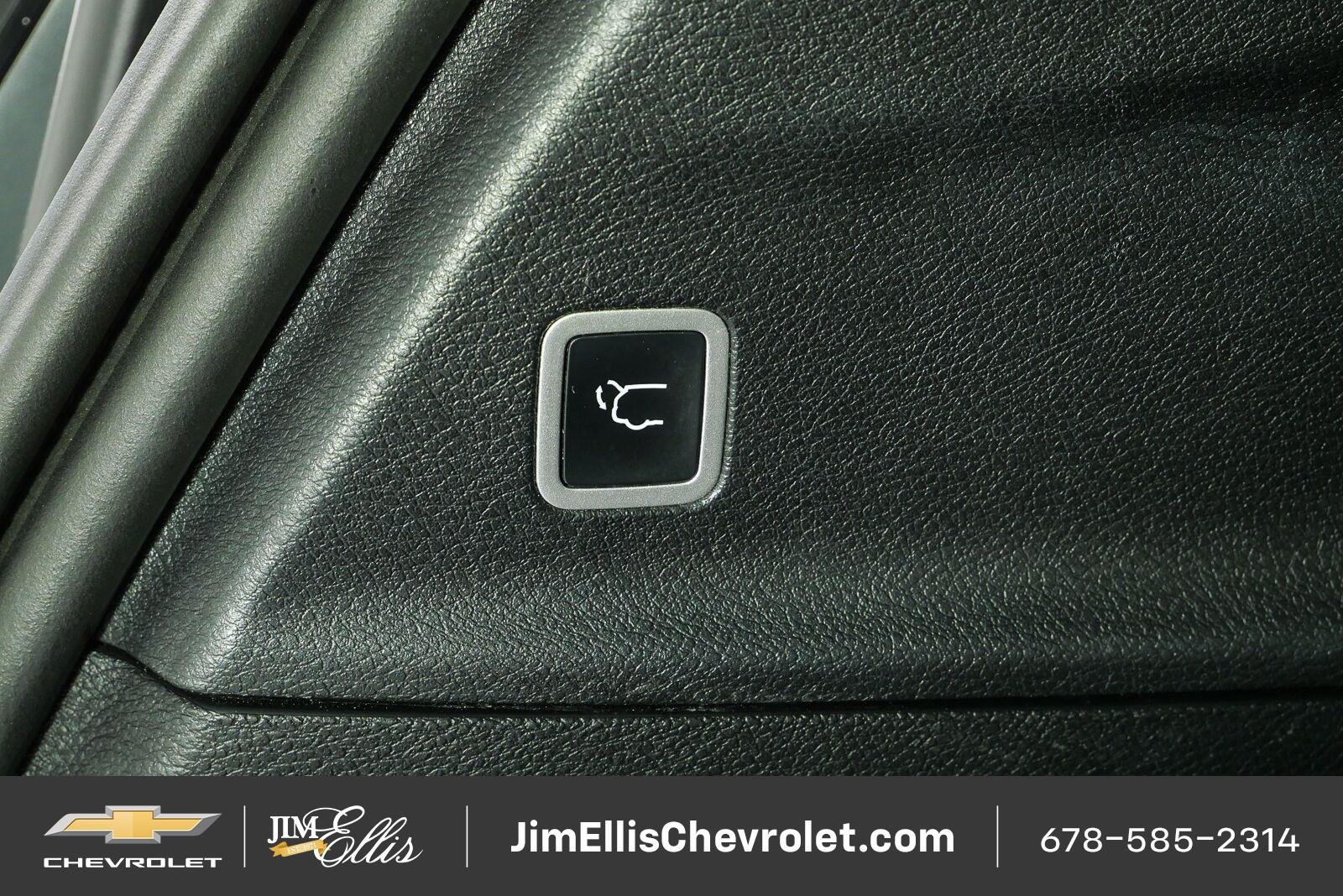 Used 2022 Chrysler Pacifica Touring-L w/ S Appearance Package FWD image 34