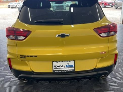 Used 2023 Chevrolet TrailBlazer RS w/ Sun and Liftgate Package image 8