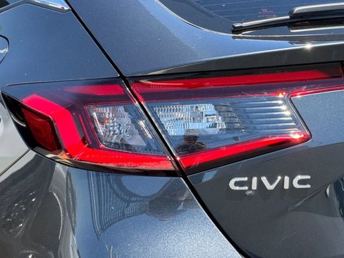 Used 2024 Honda Civic EX-L image 45