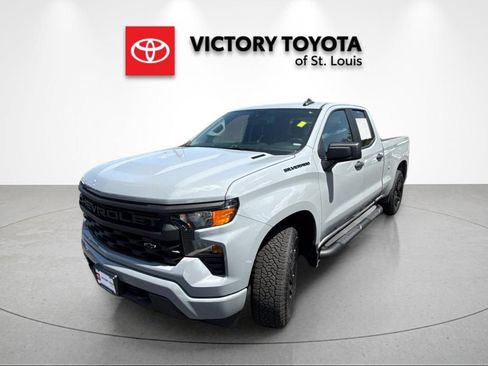 Used 2025 Chevrolet Silverado 1500 Custom w/ Turbomax Blackout Package AWD/4WD image 7