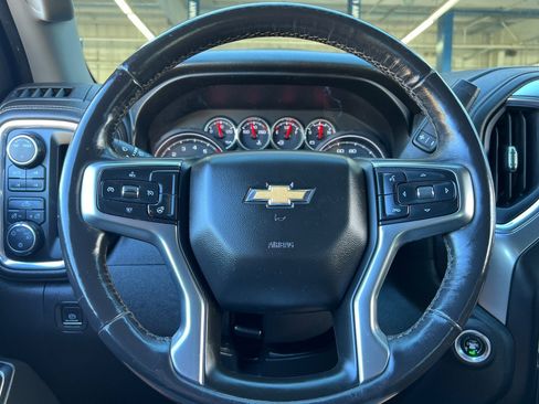 Used 2020 Chevrolet Silverado 1500 LT w/ All-Star Edition image 21