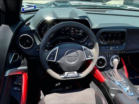 Used 2022 Chevrolet Camaro ZL1 RWD image 7
