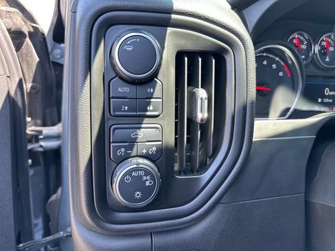 Certified 2021 Chevrolet Silverado 1500 Custom Trail Boss w/ Safety Confidence Package AWD/4WD image 18