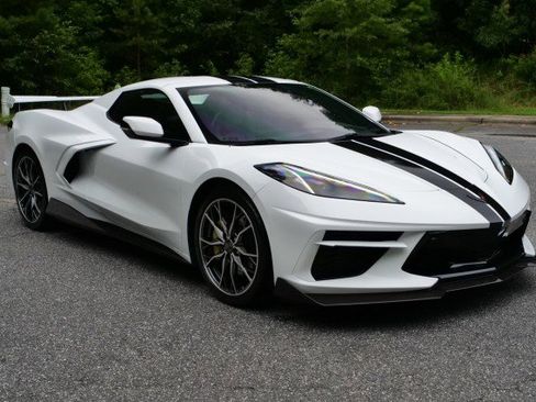 Used 2023 Chevrolet Corvette Convertible 3LT / Z51 Performa w/ Z51 Performance Package image 7