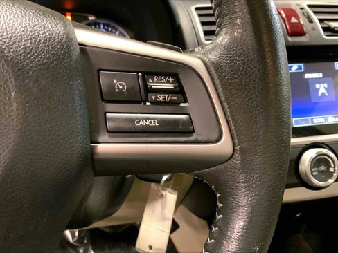 Used 2015 Subaru Crosstrek 2.0i Limited image 23