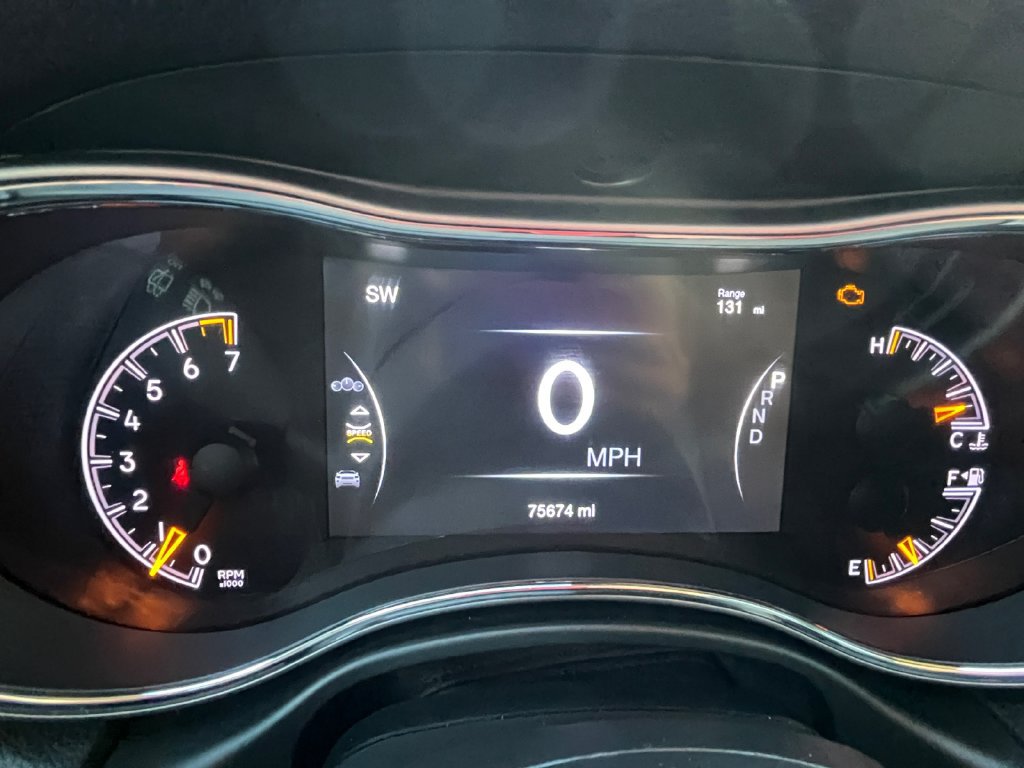 Used 2020 Jeep Grand Cherokee Limited AWD/4WD image 22