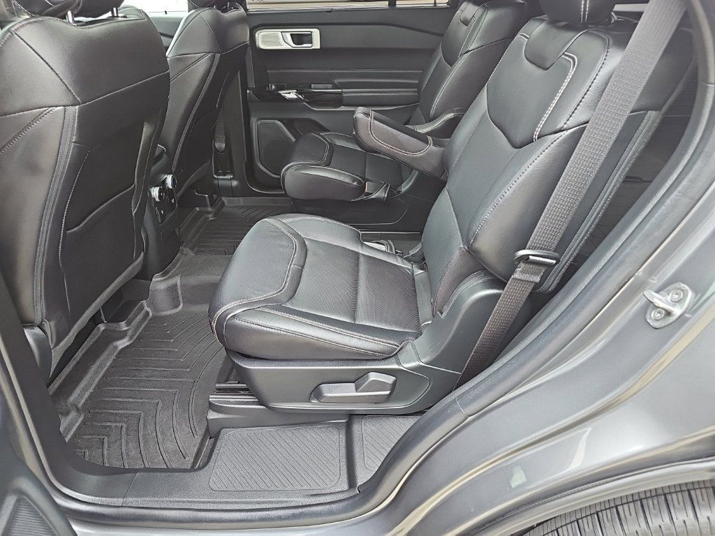 Used 2023 Ford Explorer ST w/ Equipment Group 401A AWD/4WD image 3
