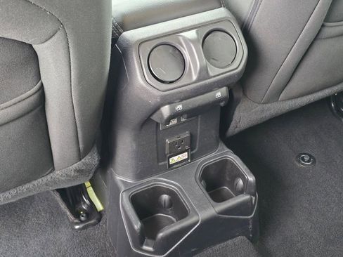 Used 2023 Jeep Wrangler Sahara w/ Cold Weather Group image 18