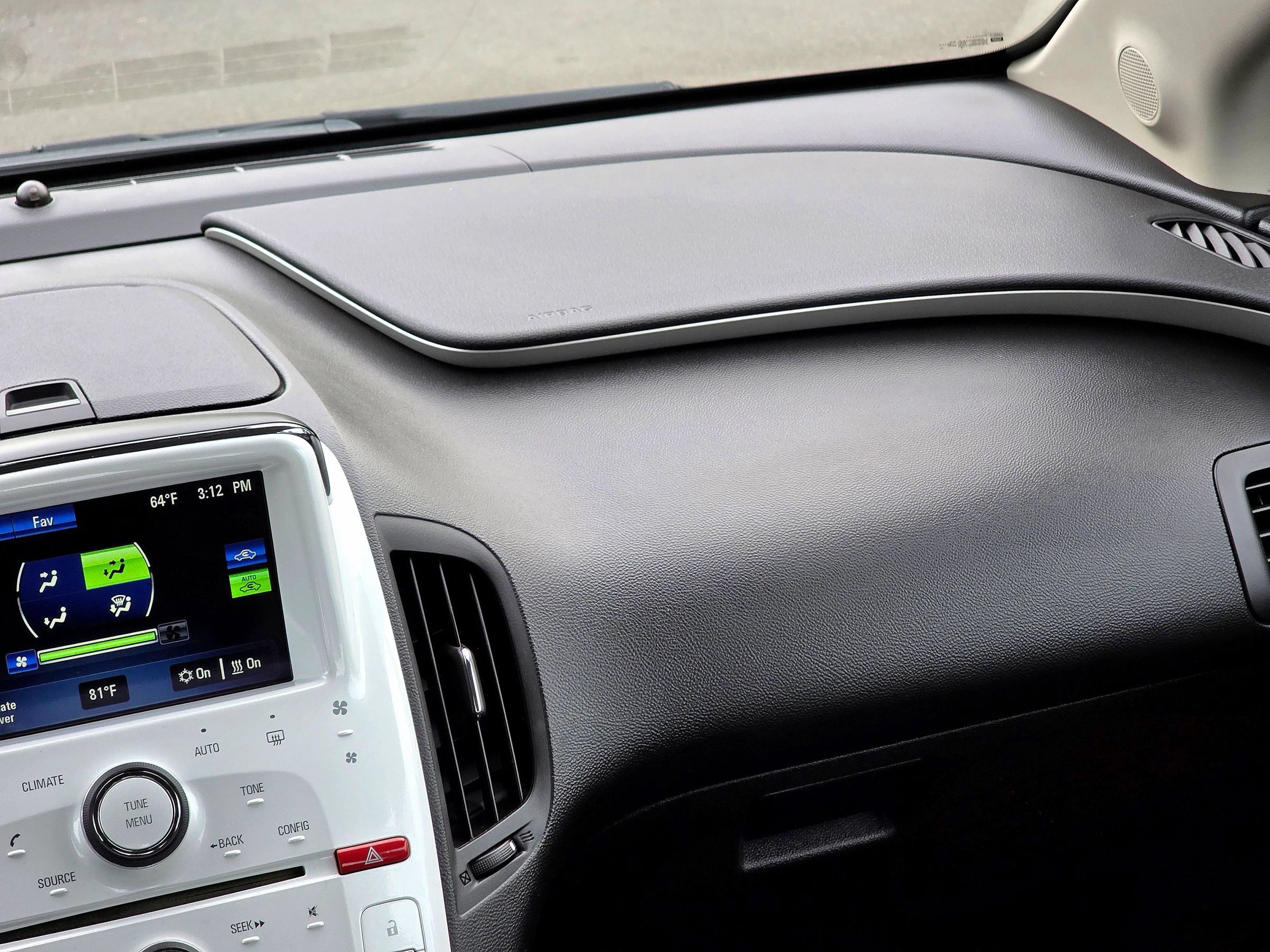 Used 2013 Chevrolet Volt FWD image 37