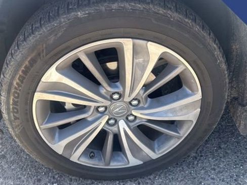 Used 2017 Acura MDX FWD w/ Technology Package image 2