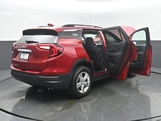 Used 2022 GMC Terrain SLE w/ Driver Convenience Package FWD image 54