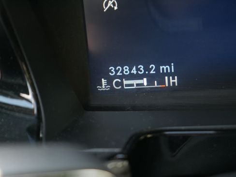 Used 2023 Lincoln Corsair Reserve AWD/4WD image 34