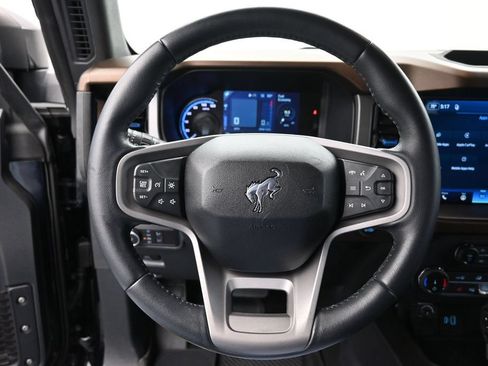 Used 2022 Ford Bronco Outer Banks AWD/4WD image 3