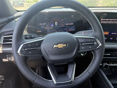 New 2026 Chevrolet Traverse LT w/ Driver Confidence Package image 12