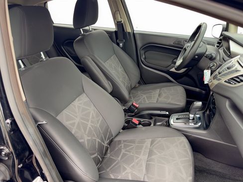 Used 2012 Ford Fiesta SES FWD image 30