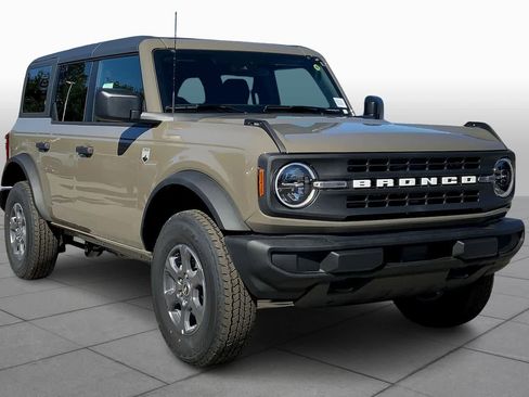 New 2025 Ford Bronco Big Bend image 2