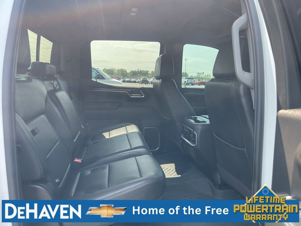 Used 2025 Chevrolet Silverado 1500 LTZ AWD/4WD image 28