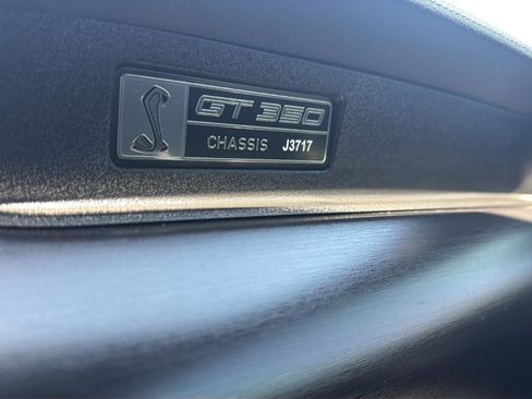 Used 2018 Ford Mustang Shelby GT350 w/ Electronics Package image 25