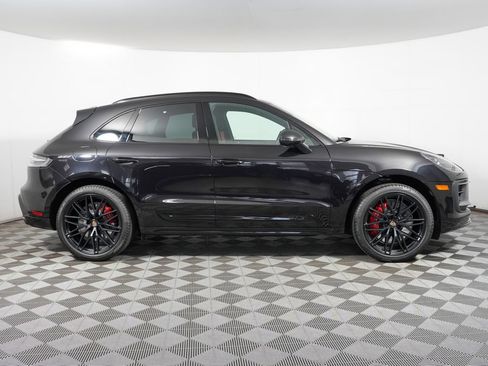 Used 2024 Porsche Macan GTS w/ Premium Plus Package AWD/4WD image 8