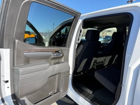 Used 2026 Chevrolet Silverado 1500 LT AWD/4WD image 26
