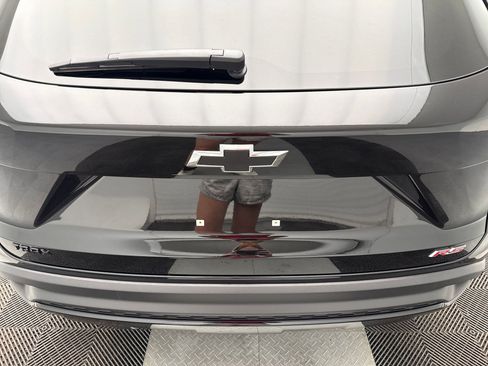 New 2025 Chevrolet Trax RS image 21