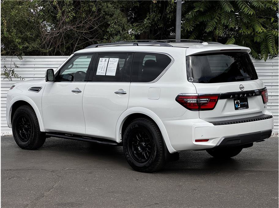 Used 2023 Nissan Armada SL w/ Cargo Package AWD/4WD image 10