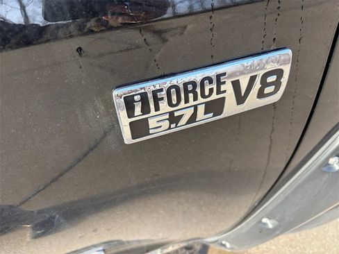 Used 2018 Toyota Tundra Limited image 16