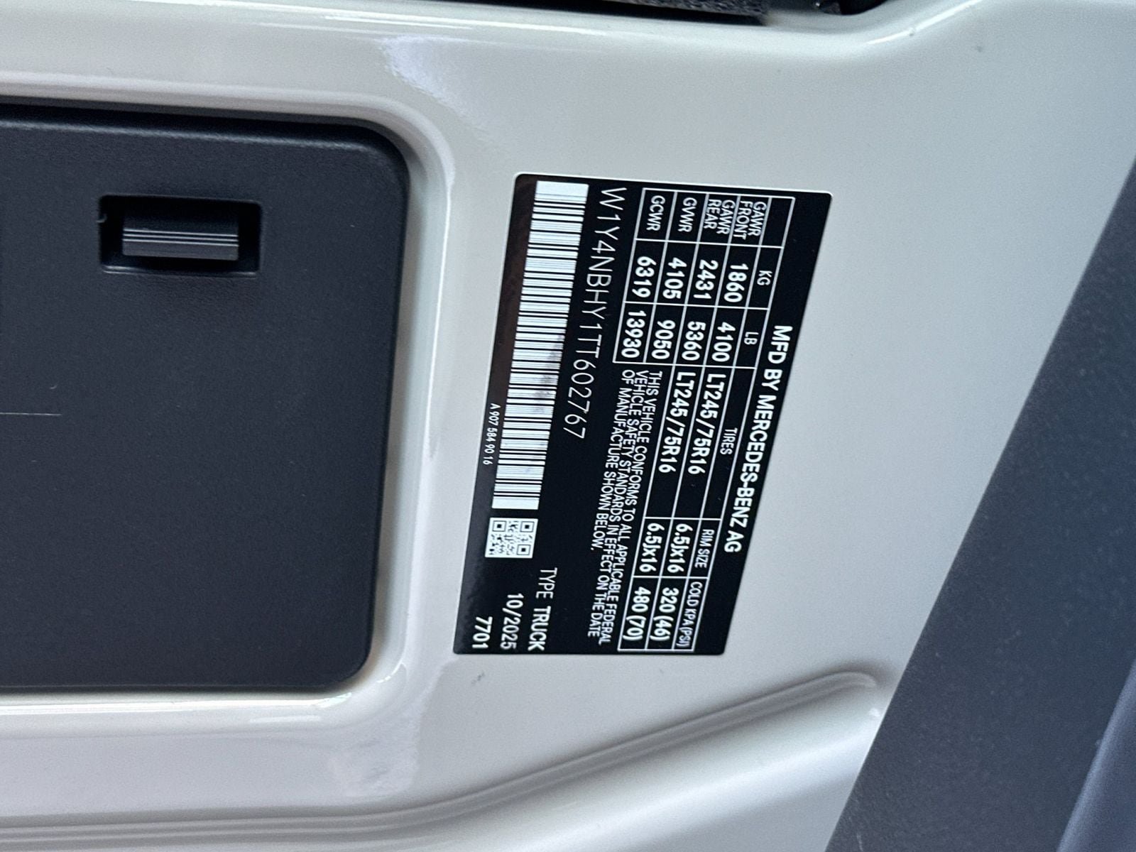 New 2026 Mercedes-Benz Sprinter 2500 image 31