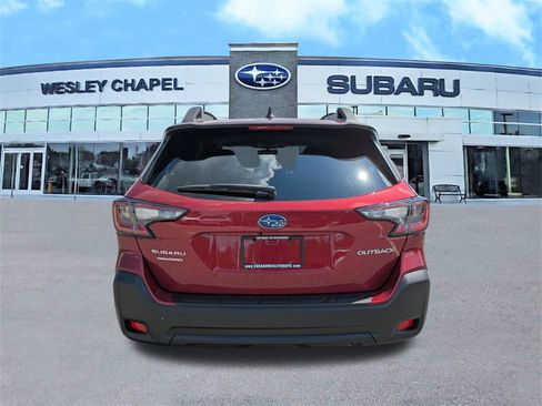 Certified 2025 Subaru Outback Premium image 5