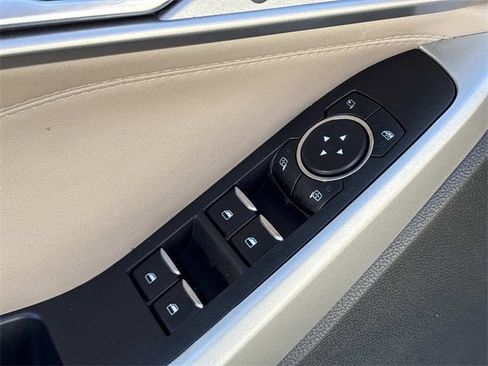 Certified 2024 Ford Explorer Limited image 26