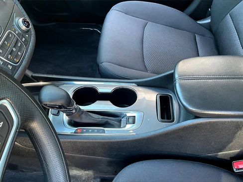 Used 2023 Chevrolet Malibu LT image 18