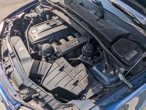 Used 2012 BMW 128i Convertible image 30