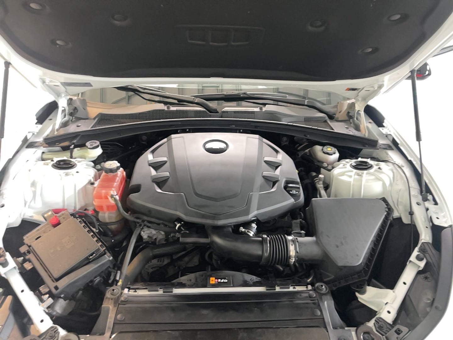 Used 2022 Chevrolet Camaro LT w/ Redline Edition RWD image 12