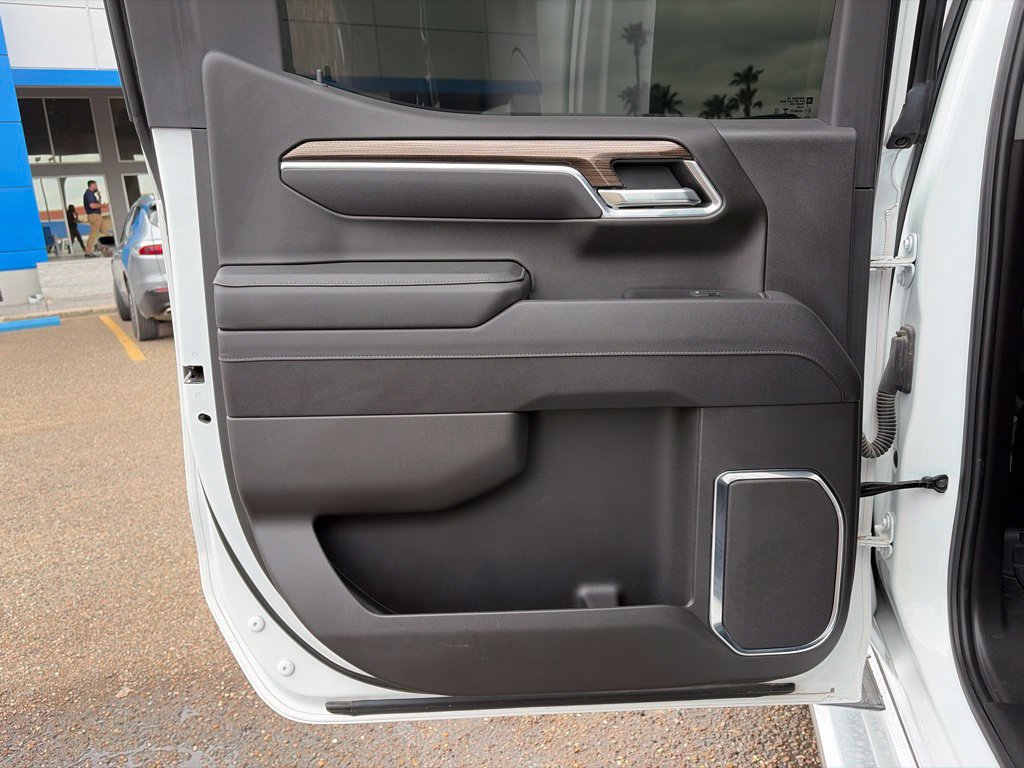 Used 2025 Chevrolet Silverado 1500 LT w/ Texas Edition Plus AWD/4WD image 19