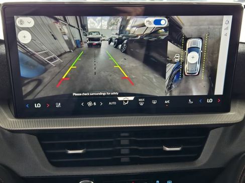 Used 2025 Ford Explorer ST-Line RWD image 20