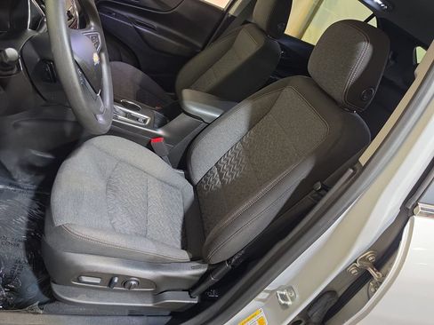 Used 2022 Chevrolet Equinox LT AWD/4WD image 13