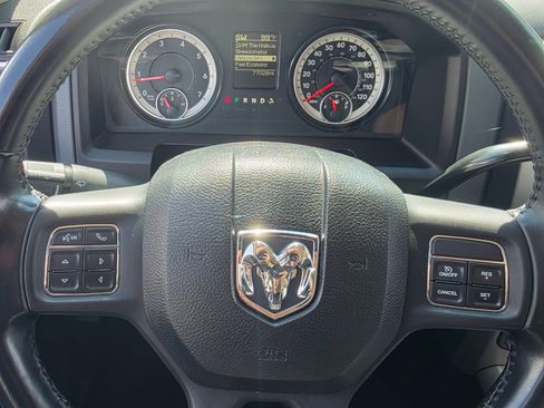 Used 2018 RAM 2500 Lone Star image 9