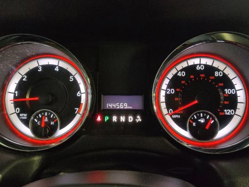 Used 2016 Dodge Grand Caravan SE w/ Quick Order Package 29E SE image 23