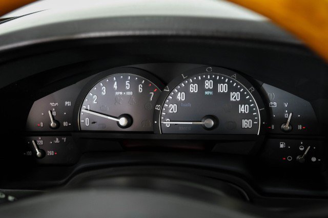 Used 2006 Cadillac XLR RWD image 22