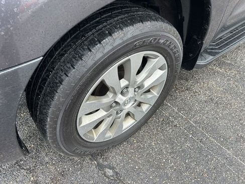 Used 2015 Toyota Sequoia Limited AWD/4WD image 18