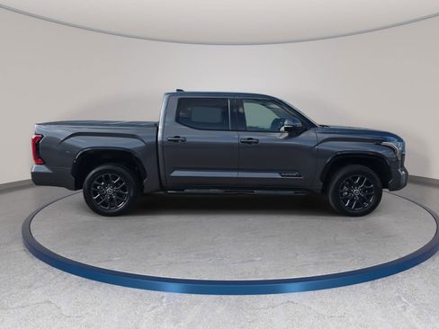 Used 2023 Toyota Tundra Platinum image 4