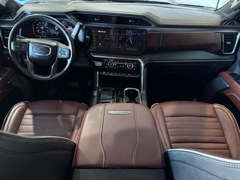 Certified 2024 GMC Sierra 3500 Denali Ultimate image 12